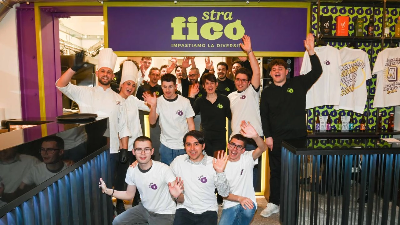 La pizzeria di Gallarate 'StraFICO' che impiega ragazzi autistici protagonista a Domenica In