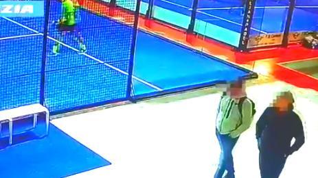 Travestiti da giocatori di padel rubavano i Rolex lasciati incustodi Travestiti da giocatori di padel rubavano i Rolex lasciati incustodi