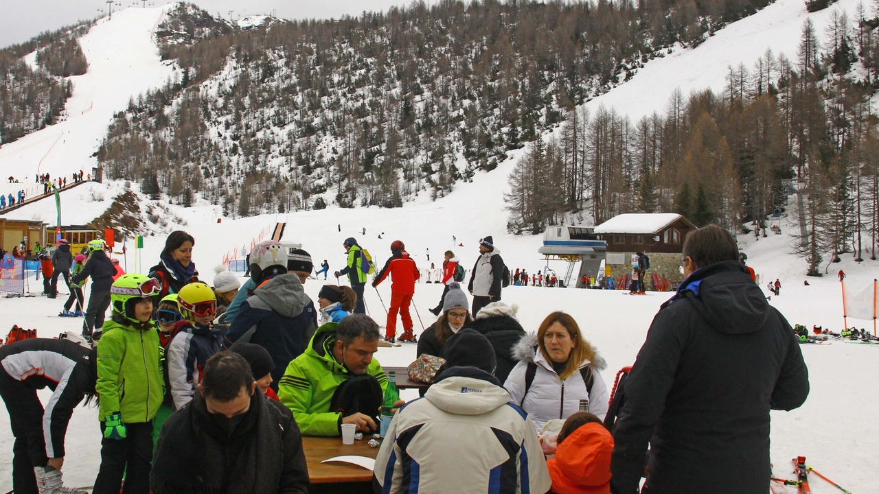 Ancora poche settimane di tempo per sciare e ciaspolare in Valmalenco Ancora poche settimane di tempo per sciare e ciaspolare in Valmalenco