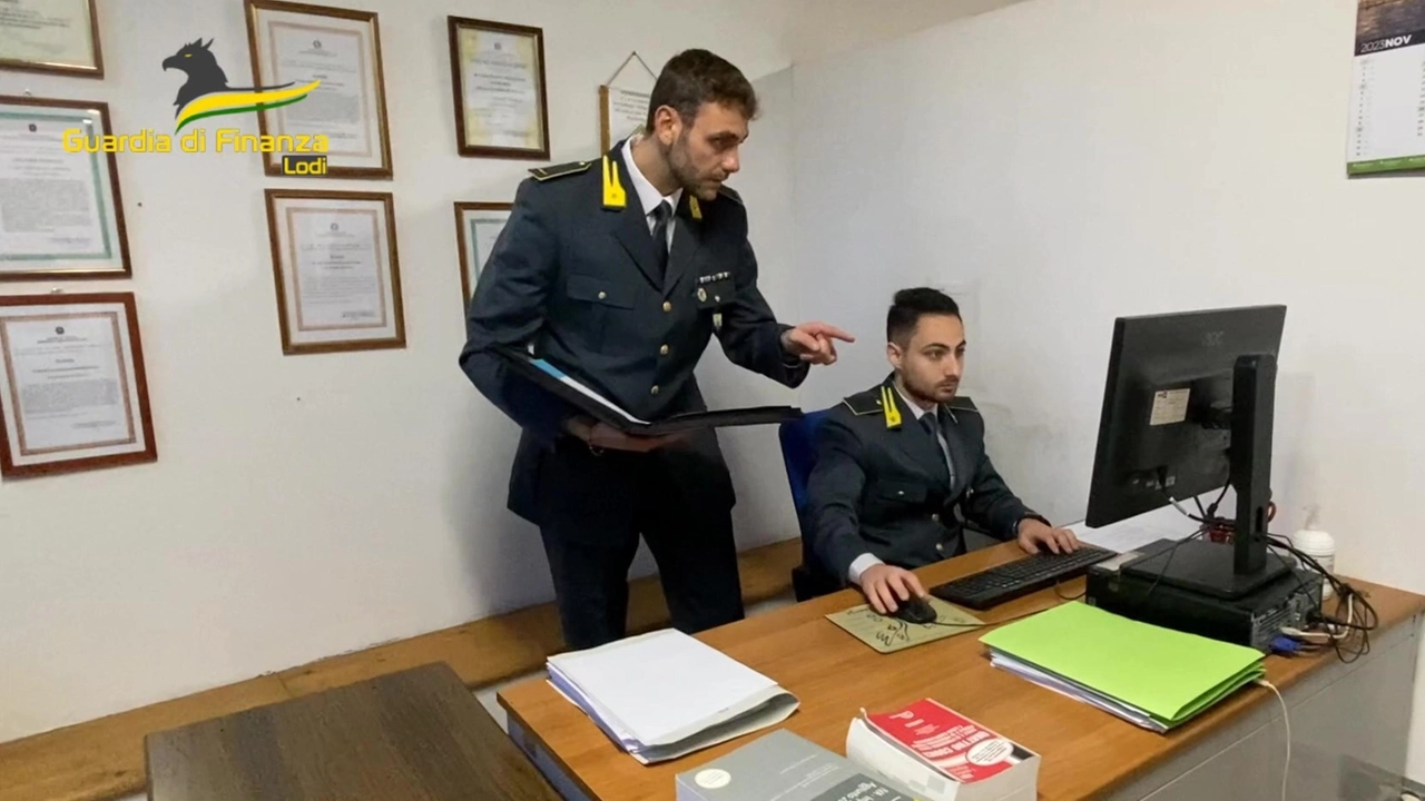 L'inchiesta è stata messa in atto dal Comando delle Fiamme Gialle di Casalpusterlengo L'inchiesta è stata messa in atto dal Comando delle Fiamme Gialle di Casalpusterlengo