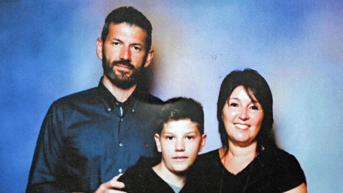 Fabio Chiarioni Daniela Albano e Lorenzo: le vittime della strage di Paderno Un fatto che ha sconvolto la comunità Fabio Chiarioni Daniela Albano e Lorenzo: le vittime della strage di Paderno Un fatto che ha sconvolto la comunità