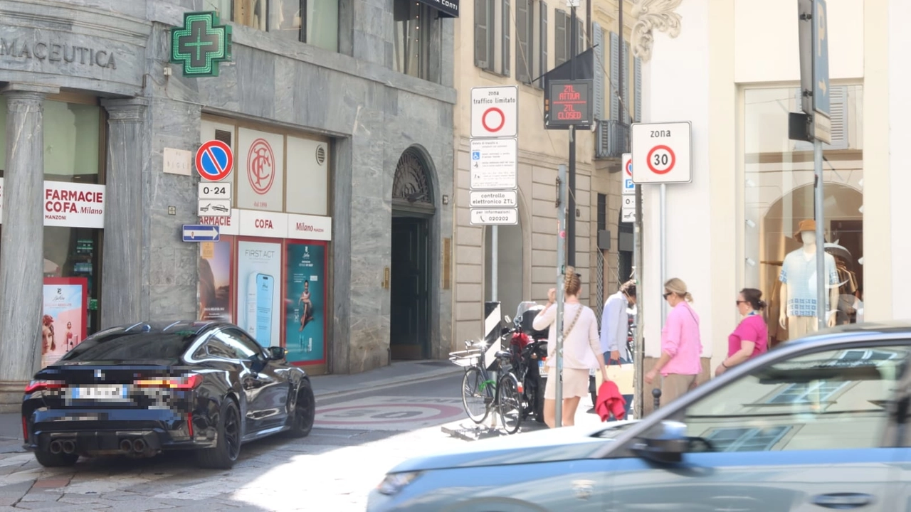 Milano, attiva la Ztl nel Quadrilatero della Moda Milano, attiva la Ztl nel Quadrilatero della Moda