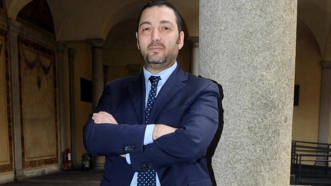 Centrodestra all’attacco di Codeluppi. Lui si scusa, "ma non ho violato alcuna legge" Centrodestra all’attacco di Codeluppi. Lui si scusa, "ma non ho violato alcuna legge"