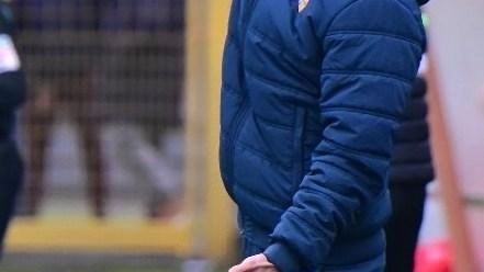 La Pergolettese affronta un derby decisivo contro Pro Patria per garantirsi la salvezza in Serie C, mentre Triestina e Pro Vercelli inseguono.