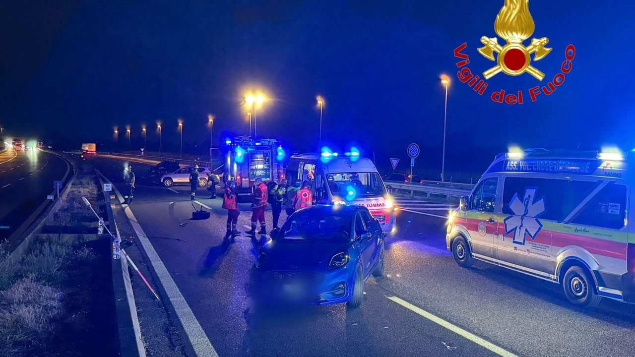 La scena del drammatico incidente avvenuto all’altezza di Somaglia Ovest nella tarda serata di mercoledì La scena del drammatico incidente avvenuto all’altezza di Somaglia Ovest nella tarda serata di mercoledì