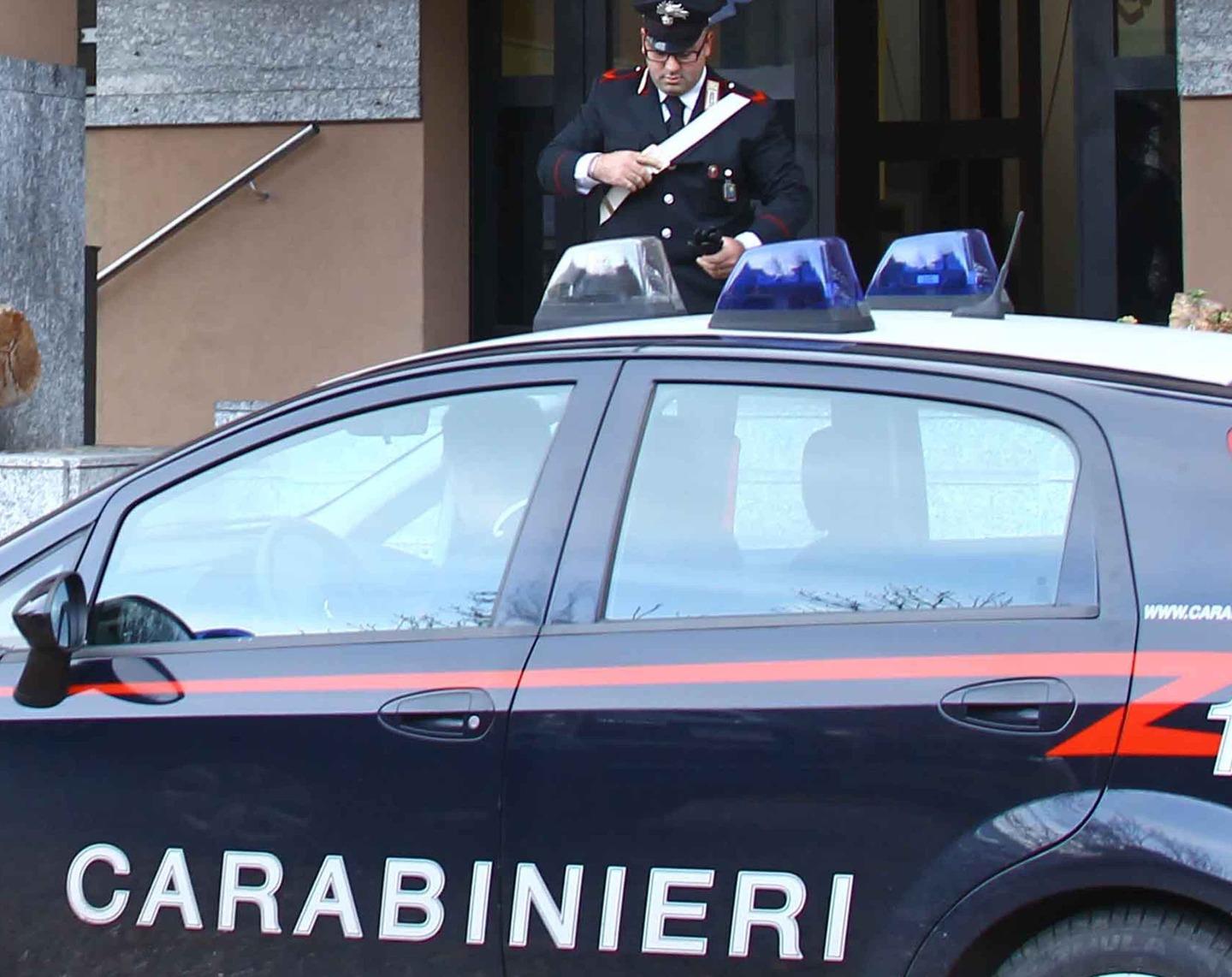 Mario Ciaponi trovato morto in fondo alle scale: indagata per omicidio volontario la convivente dell’ex panettiere di Talamona Mario Ciaponi trovato morto in fondo alle scale: indagata per omicidio volontario la convivente dell’ex panettiere di Talamona