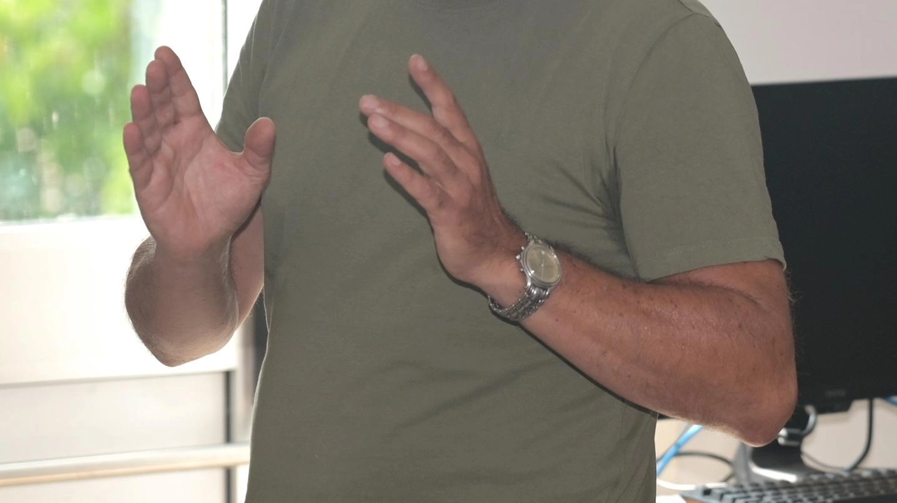 Pavia, l’hanno ricevuta il comandante e due assessori Pavia, l’hanno ricevuta il comandante e due assessori