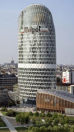 Dentro la Torre Unipol, la "cattedrale laica"