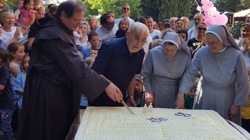 Le celebrazioni per i 50 anni dell’asilo, che ha visto l’impegno delle suore Le celebrazioni per i 50 anni dell’asilo, che ha visto l’impegno delle suore