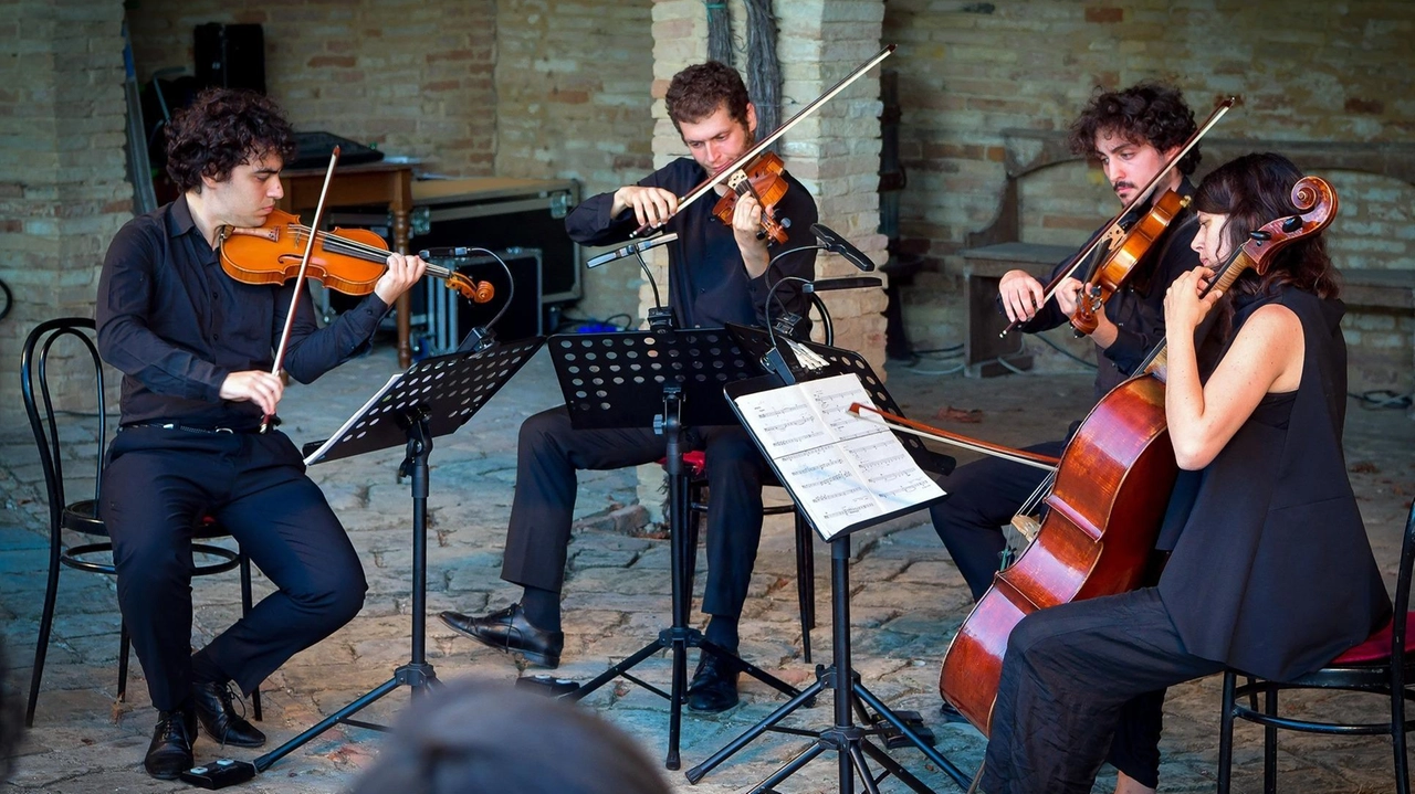 Venerdì 4 ottobre a Como alle 17.00 nella Chiesa SS. Trinità della Fondazione Cardinal Ferrari in viale Cesare Battisti 8... Venerdì 4 ottobre a Como alle 17.00 nella Chiesa SS. Trinità della Fondazione Cardinal Ferrari in viale Cesare Battisti 8...