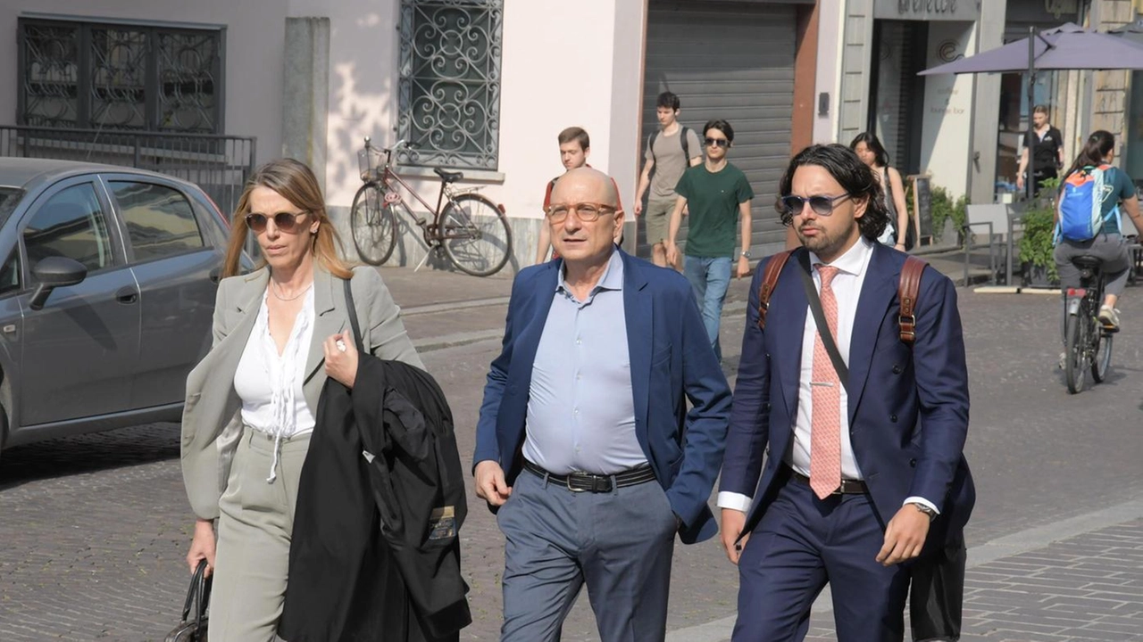 Il carabiniere in congedo chiede di spostare il processo