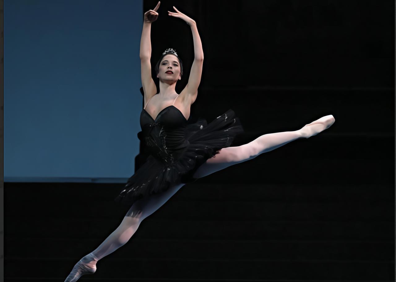 Alice Mariani: io, tra Odile e Odette: "Danzare il Lago dei Cigni, che sfida" Alice Mariani: io, tra Odile e Odette: "Danzare il Lago dei Cigni, che sfida"