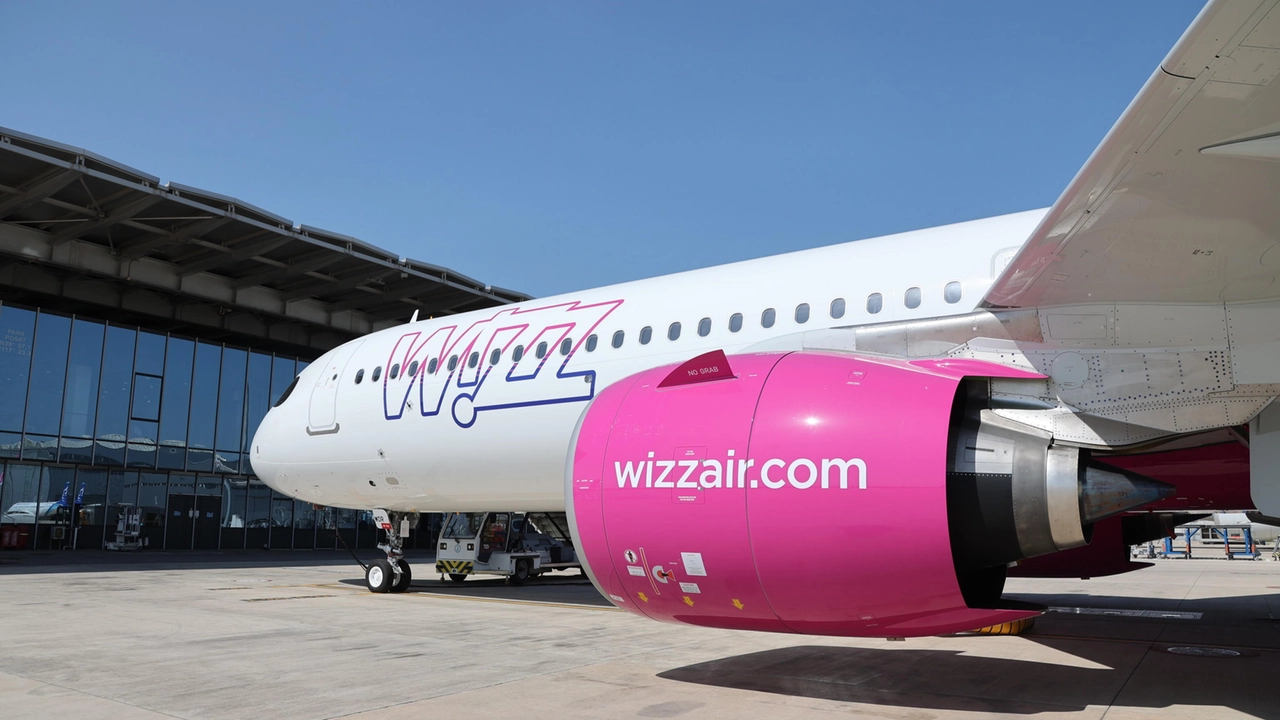Wizzair lancia l’abbonamento “All you can fly”: una membership che permetterà per 12 mesi di viaggiare verso oltre 800 destinazione a 9,99 euro Wizzair lancia l’abbonamento “All you can fly”: una membership che permetterà per 12 mesi di viaggiare verso oltre 800 destinazione a 9,99 euro