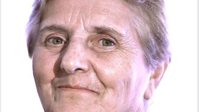 Silvana Medici, 74 anni, è deceduta dopo una caduta da una scala a Quintano. Non chiamò l'ambulanza, pensando di farcela da sola. Le indagini hanno chiarito l'accaduto. Funerali domani.