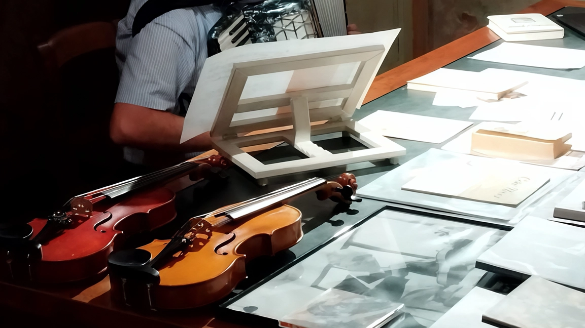 Il maestro Alessio Benedetti musicista di Cortenova e direttore di diversi cori in Valsassina Il maestro Alessio Benedetti musicista di Cortenova e direttore di diversi cori in Valsassina
