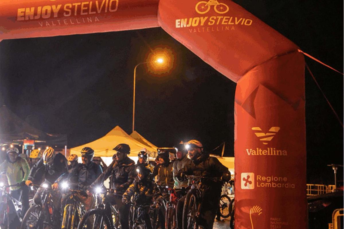 enjoy stelvio in notturna in duecento a campo moro