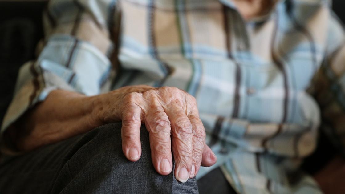Screening per gli over 65 il 17 maggio in Lombardia: consigli, valutazione dello stato di salute e informazioni Screening per gli over 65 il 17 maggio in Lombardia: consigli, valutazione dello stato di salute e informazioni