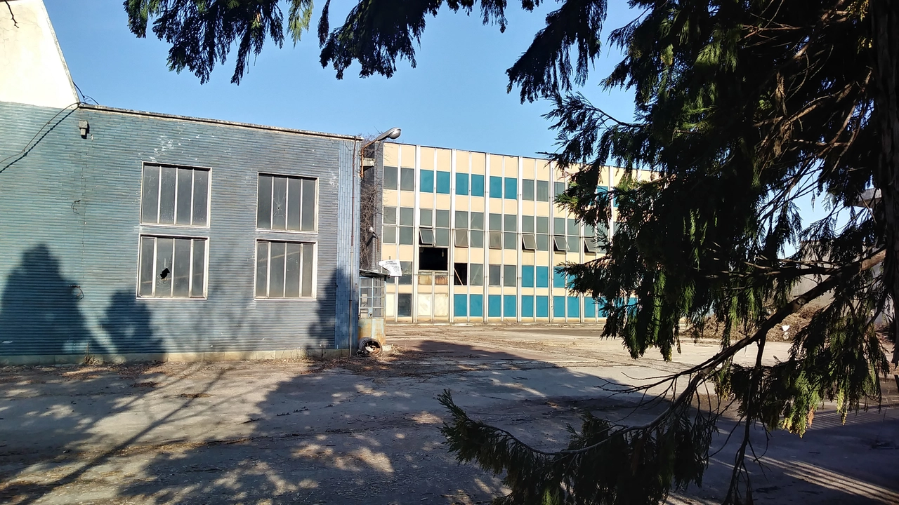 L’ex Fonderia Cerrese si trova su un’area densamente abitata L’intera zona sarà rigenerata e restituita L’ex Fonderia Cerrese si trova su un’area densamente abitata L’intera zona sarà rigenerata e restituita