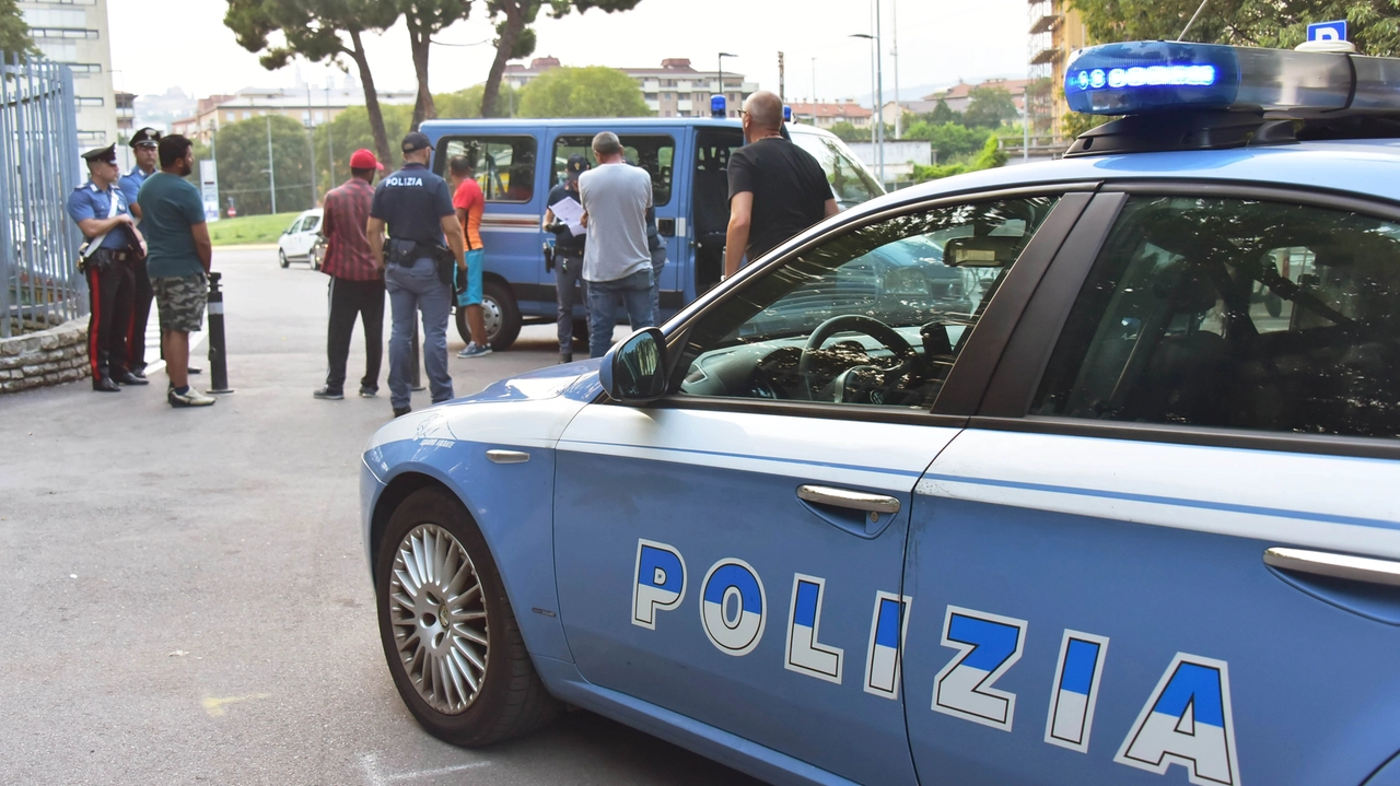 Controlli di polizia nel parco della Malpensata Controlli di polizia nel parco della Malpensata