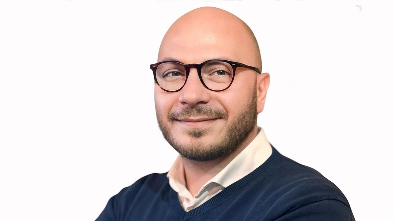 Leo Missi 37 anni è un manager con esperienza internazionale in una multinazionale. È nato e cresciuto a Rozzano