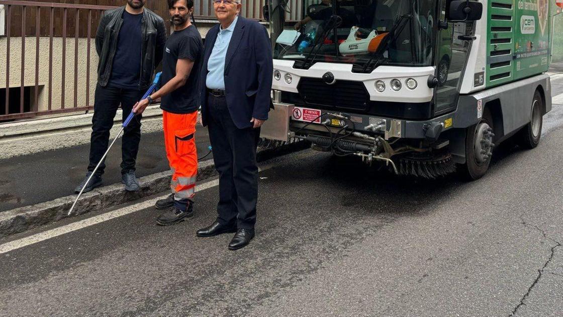 Addio ai “soffioni“ arrivano le lance: "Sono più efficienti" Addio ai “soffioni“ arrivano le lance: "Sono più efficienti"