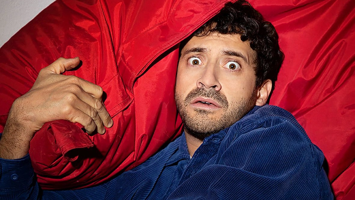 Edoardo Ferrario, 37 anni, primo italiano ad avere il Comedy Special su Netflix