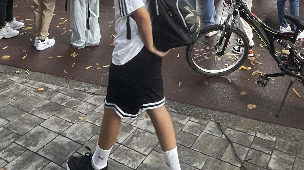 Avvio confuso per l'inizio delle lezioni a Legnano a causa di errori nelle nomine dei supplenti. L'Ufficio scolastico provinciale sta correggendo le disfunzioni, ma si spera in una seconda opportunità a settembre. Avvio confuso per l'inizio delle lezioni a Legnano a causa di errori nelle nomine dei supplenti. L'Ufficio scolastico provinciale sta correggendo le disfunzioni, ma si spera in una seconda opportunità a settembre.