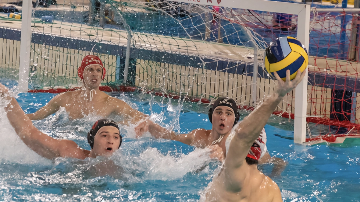 Nuoto Club Monza: un pareggio per il primo posto e un percorso playoff agevolato