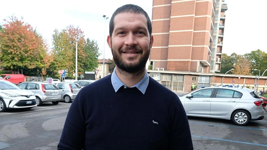 Il sindaco Andrea Basilico deve affrontare il caso dell’antenna dei telefonini È in corso una controversia con la società che gestisce l’impianto