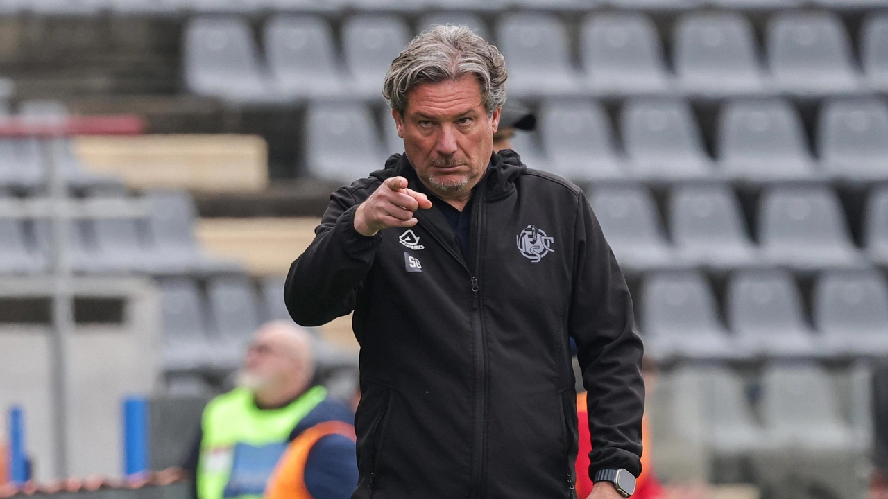 Giovanni Stroppa, allenatore della Cremonese, reduce dallo 0-0 con la Sampdoria Giovanni Stroppa, allenatore della Cremonese, reduce dallo 0-0 con la Sampdoria