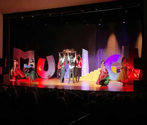 Merate, una stagione teatrale per riflette ma anche per ridere