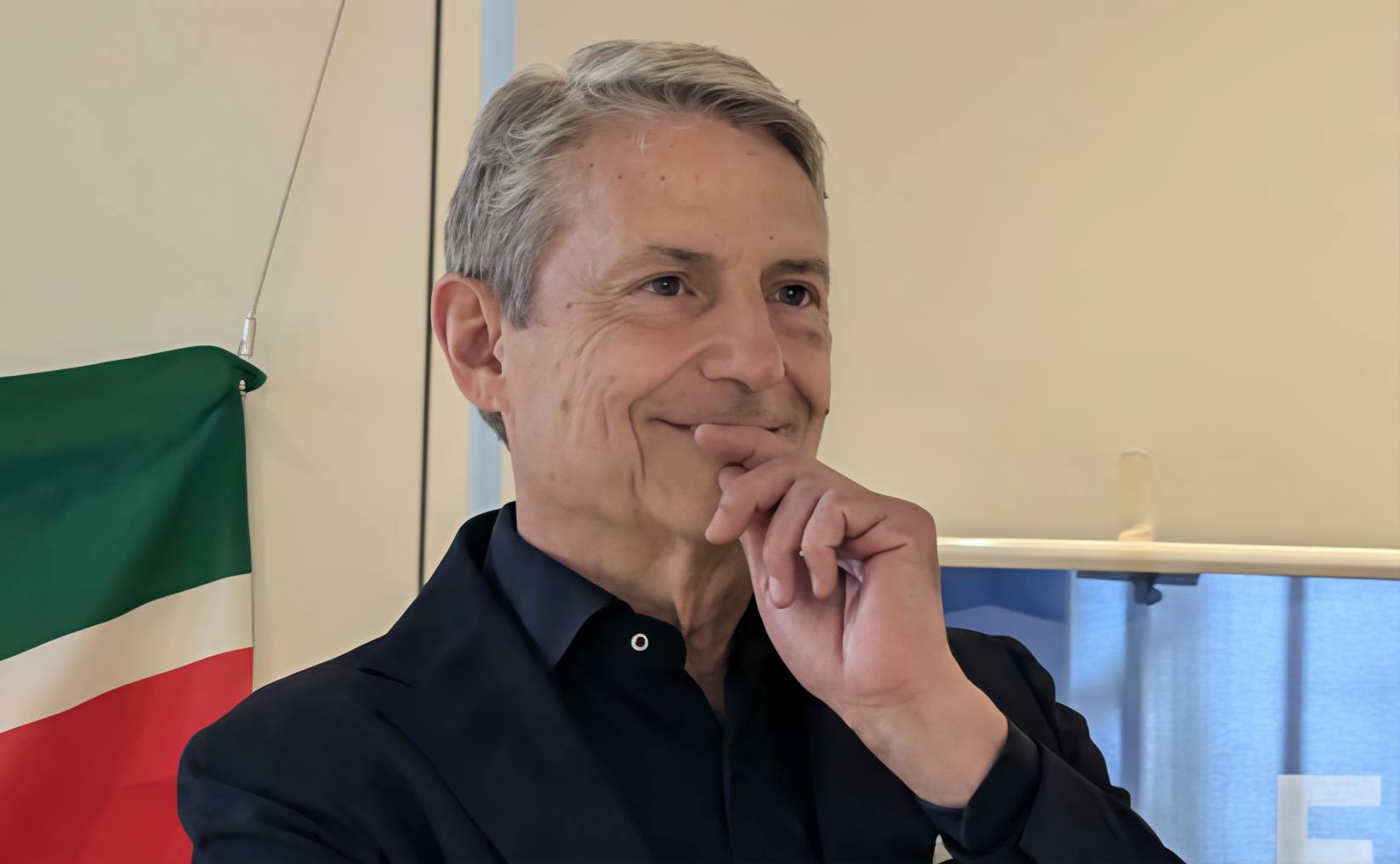 Rienzo Azzi: cinque anni di stabilità e concretezza Rienzo Azzi: cinque anni di stabilità e concretezza