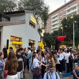 Il Mercato Isola di piazzale Lagosta cambia pelle: nuovi ristoranti, co-working e serate culturali: si comincia giovedì 18 settembre