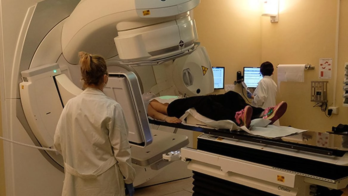 Arriva la prescrizione sull’inchiesta per la presunta turbativa d’asta sulla fornitura di macchinari. In 26 alla sbarra, fra le parti civili l’Istituto dei tumori di Milano e il San Matteo di Pavia. Arriva la prescrizione sull’inchiesta per la presunta turbativa d’asta sulla fornitura di macchinari. In 26 alla sbarra, fra le parti civili l’Istituto dei tumori di Milano e il San Matteo di Pavia.