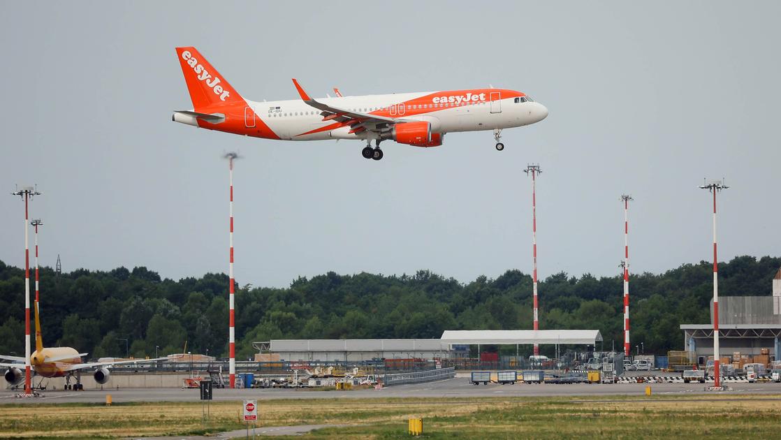 Minorenne inglese si perde in aeroporto e vola da solo dalle Baleari a Malpensa, mentre i genitori sono diretti a Londra