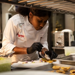 Chef Victoire Gouloubi accende i riflettori sulle gastronomie africane