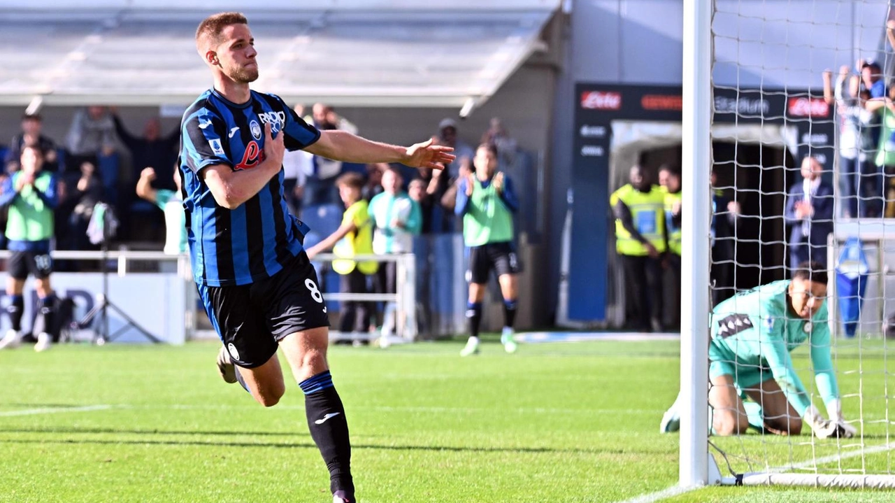 Mario Pasalic, una stagione al Milan, nel 2016-17 Mario Pasalic, una stagione al Milan, nel 2016-17
