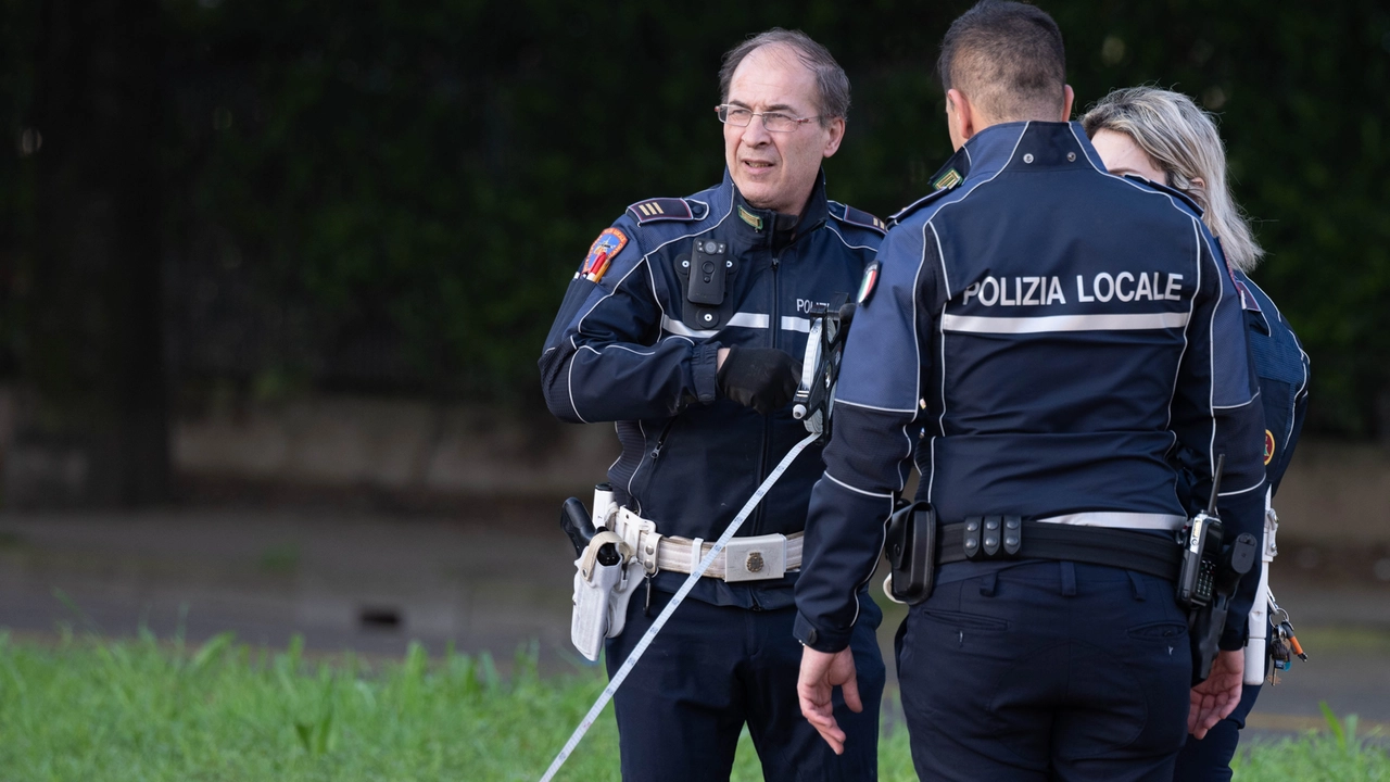 Sul posto la polizia locale per i rilievi del caso (foto d'archivio)