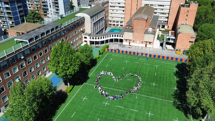 L’Istituto Leone XIII in cui Carlo Acutis ha frequentato la quarta e quinta ginnasio del liceo classico L’Istituto Leone XIII in cui Carlo Acutis ha frequentato la quarta e quinta ginnasio del liceo classico