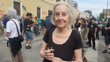 La mamma del Leoncavallo: “Speriamo non sia la fine. Ma ai milanesi sta bene tutto questo?