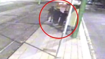 Anatomia di una rapina a Milano: coltelli in mano a 16 anni, il tentato omicidio e i precedenti di violenza (con un tubo di metallo)