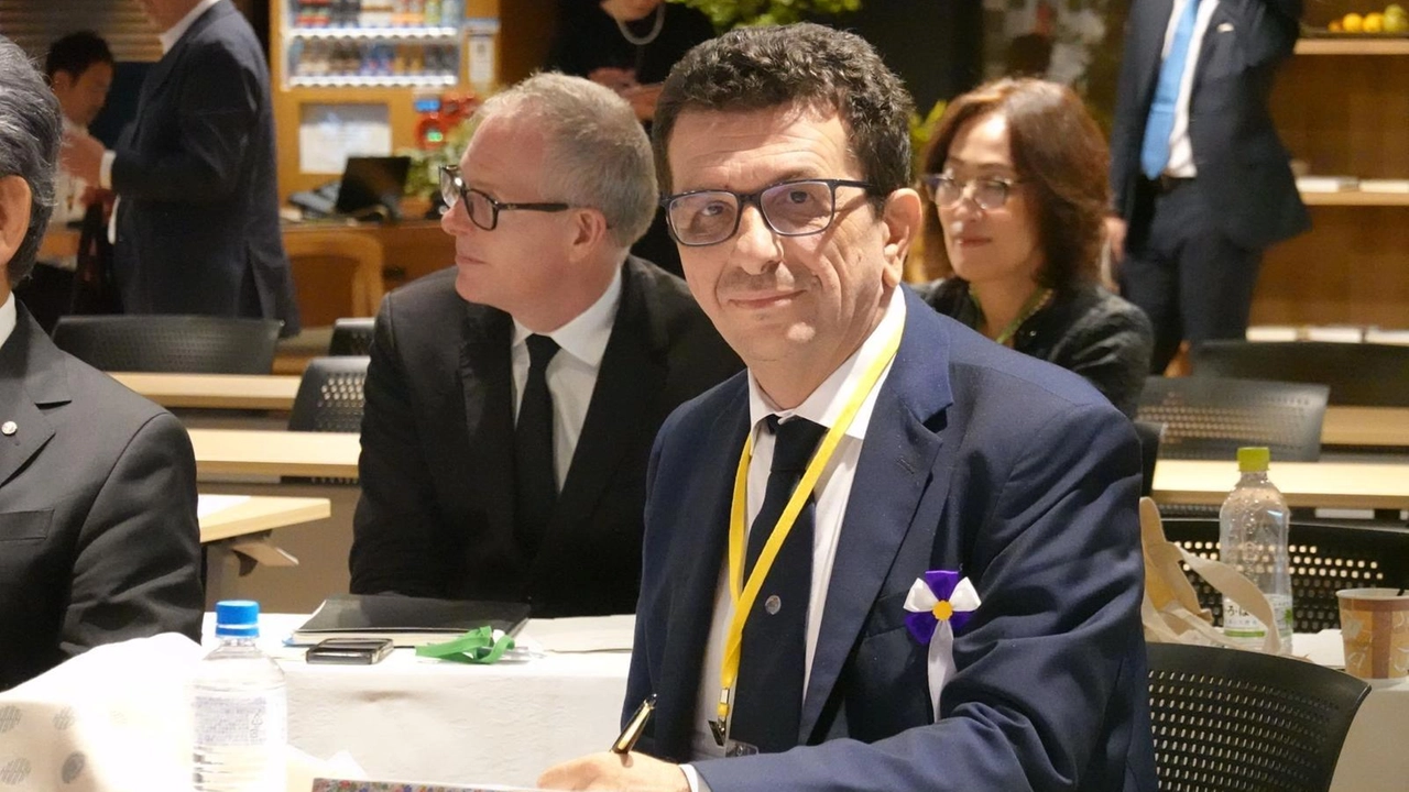 Una rete di 25 università di tutta l’Europa punta a creare 10mila medici. Dovranno saper affrontare le sfide create da smog e temperature estreme. Una rete di 25 università di tutta l’Europa punta a creare 10mila medici. Dovranno saper affrontare le sfide create da smog e temperature estreme.