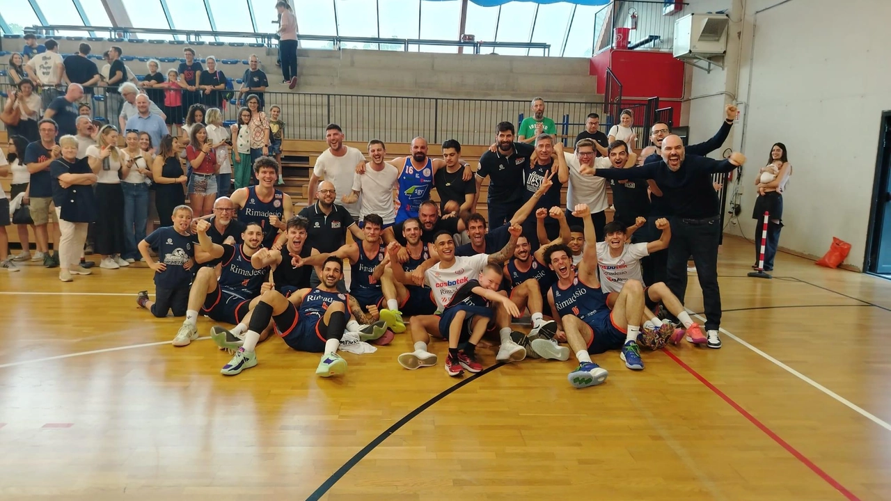 La festa a fine partita, chiusa in sofferenza ma con una gran difesa La festa a fine partita, chiusa in sofferenza ma con una gran difesa