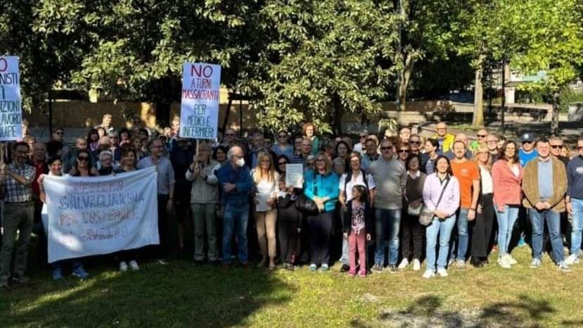 Il sit-in promosso per salvare l’ospedale di Gavardo Il sit-in promosso per salvare l’ospedale di Gavardo