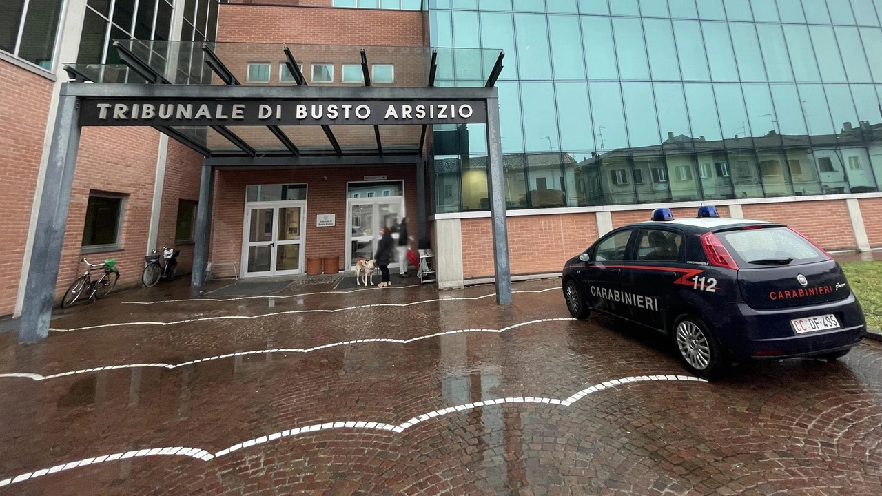 processo “Piazza Pulita“ ha preso spunto dall’inchiesta coordinata dal sostituto procuratore del tribunale di Busto Arsizio Nadia Calcaterra processo “Piazza Pulita“ ha preso spunto dall’inchiesta coordinata dal sostituto procuratore del tribunale di Busto Arsizio Nadia Calcaterra