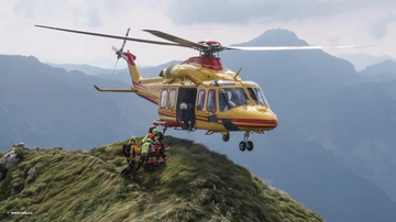 Tragedia in Val Tartano: una donna precipita e muore lungo il Pizzo Scala. Terza vittima in poche ore