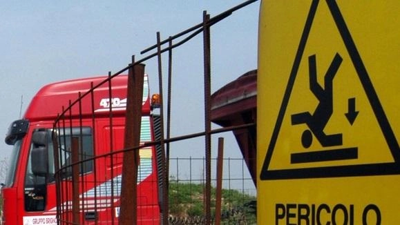 Nel mirino di cittadini (e politici locali) i vari progetti di logistica e industria che causeranno un aumento delle emissioni inquinanti