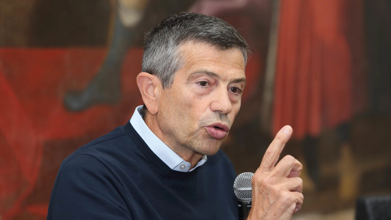 Milanese, 65 anni, deputato da 23, storico esponente di Comunione e liberazione, Maurizio Lupi è stato assessore con Albertini e ministro dei Trasporti Milanese, 65 anni, deputato da 23, storico esponente di Comunione e liberazione, Maurizio Lupi è stato assessore con Albertini e ministro dei Trasporti