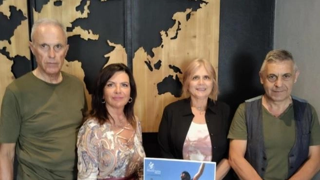 Da sinistra Roberto Turtù Laura Carota Siria Carella e Angelo Broccolo alla presentazione dell’iniziativa Da sinistra Roberto Turtù Laura Carota Siria Carella e Angelo Broccolo alla presentazione dell’iniziativa
