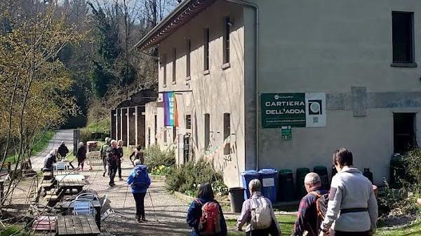 l antica stazione sull adda i turisti allo stallazzo un anno dopo la frana
